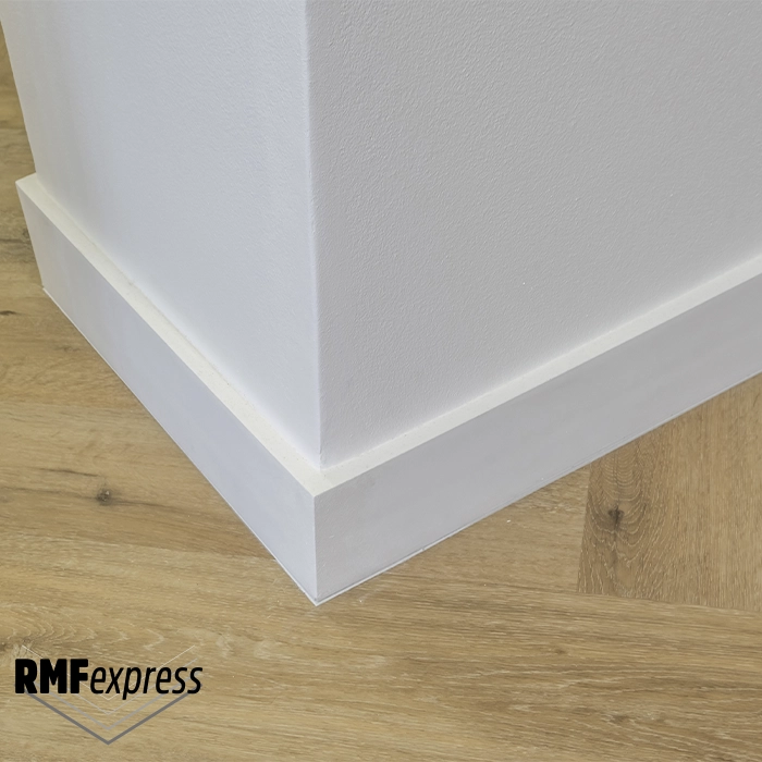 rodapé poliestireno branco